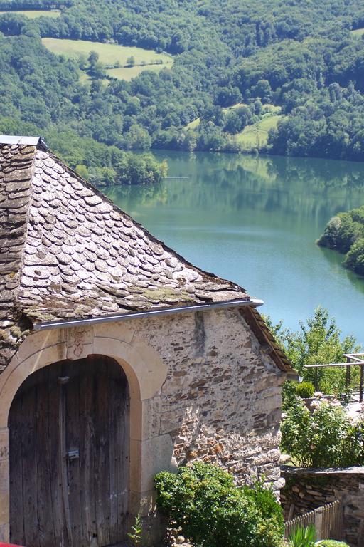 Les Hotes Du Lac, Chambres Et Tables D'Hotes Mandailles  Exteriér fotografie